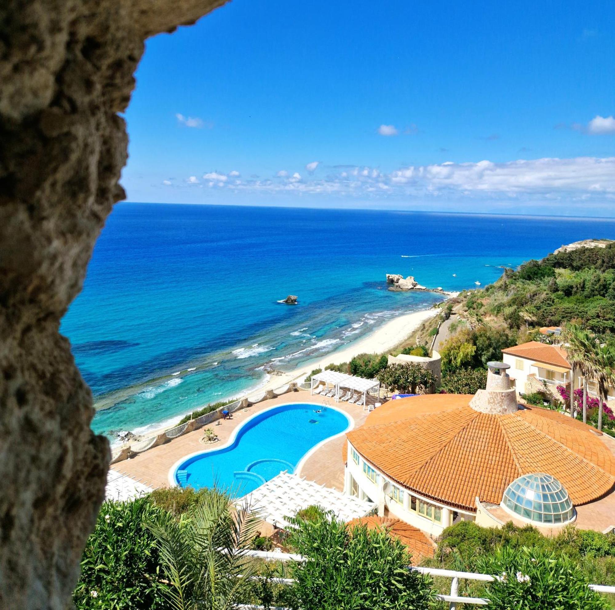Suite Hotel L'Oasi Di Riaci (Adults Only) Santa Domenica  Exteriör bild