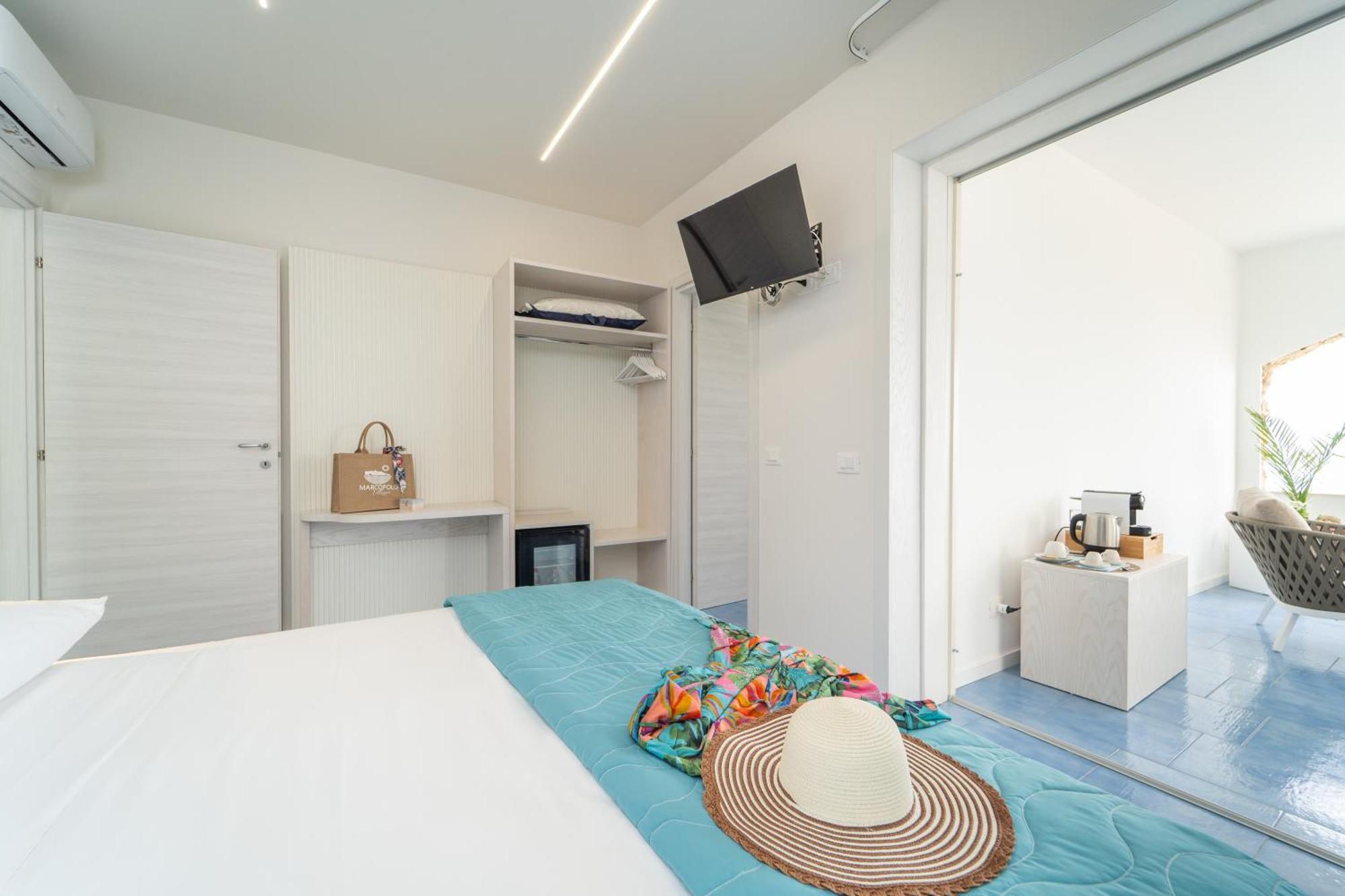 Suite Hotel L'Oasi Di Riaci (Adults Only) Santa Domenica  Exteriör bild